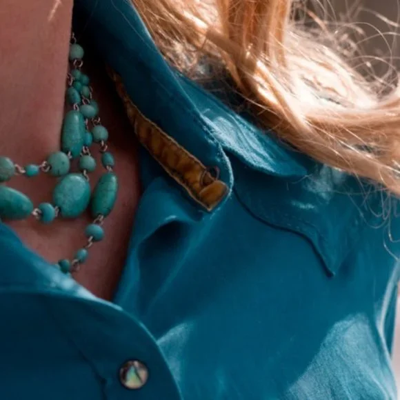 Ryan Michael LIGHT GREEN Women's Silk Shirt with ruffle XS A101 - Picture 3 of 6